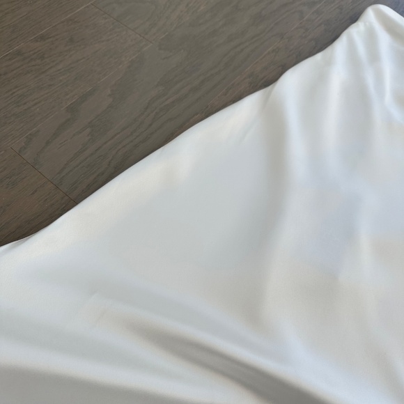 Retrofete White Strapless Maxi Dress - Picture 10 of 16